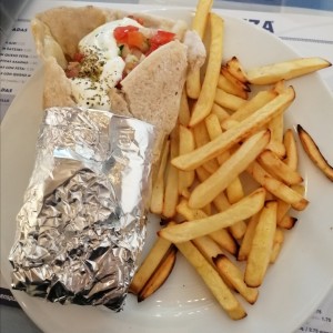 Gyro de pernil. 