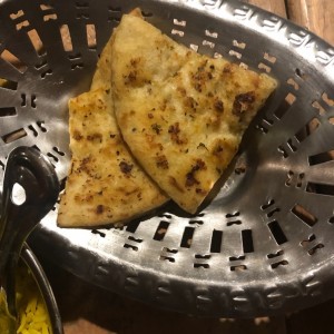 garlic naan