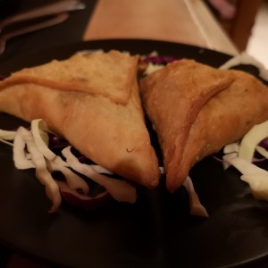 Samosas de pollo 