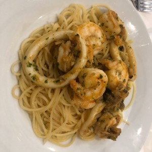 Spaghetti a la pescatore