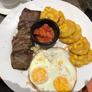 Desayuno con steak