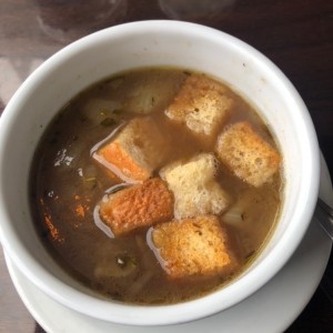 sopa de cebolla