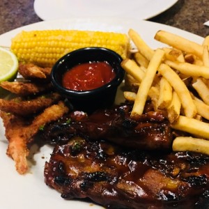 Baby ribs & shrimps