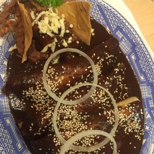 enchiladas con mole