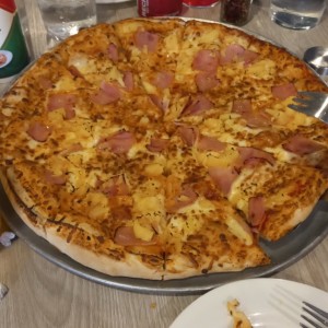 Pizzas - Pizza Hawaiana