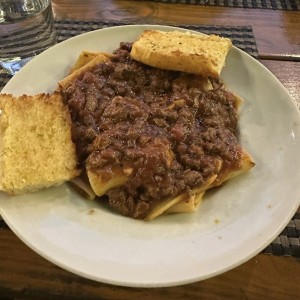 Filete en salsa roja