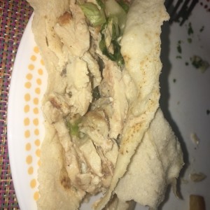 Emparedados - Shawarma de Pollo