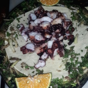 Pulpo al Carbon