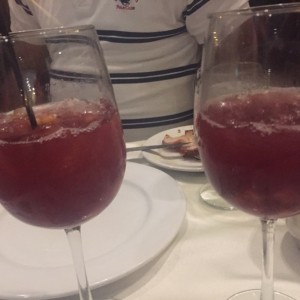 Riquisima Sangria con frutas