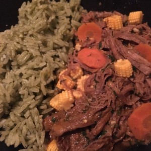 ropa vieja y arroz verde