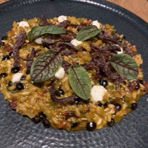 Gallo pinto con short ribs