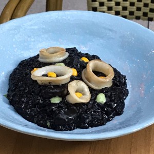 Risotto negro con Calamar 