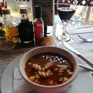 sopa de minestrone