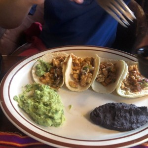 Tacos - Tacos de Pollo