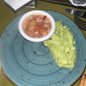 Pico de gallo con guacamol 