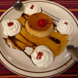 Flan de la casa