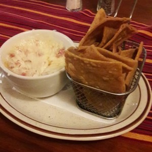 Queso Fundido con Chorizo