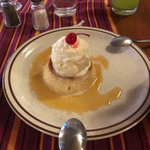 Flan de la casa