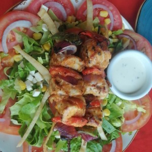 Ensalada hacienda de pollo