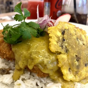 Corvina Curry y Coco