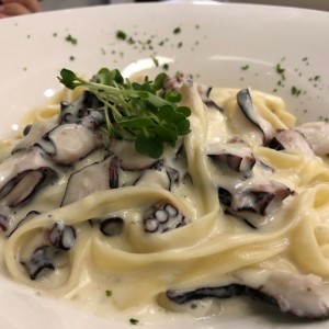 Pasta con pulpo