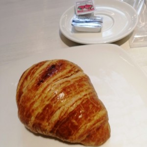 Croissant de Mantequilla 