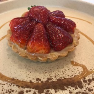 Strawberry tart