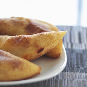 Empanadas de Queso Blanco, Pabellon y carne mechada