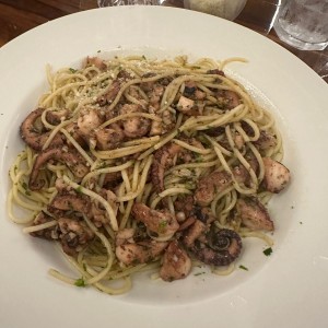 Pastas - Spaguetti con Pulpo