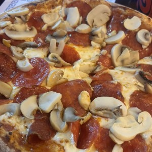 Pepperoni, Jamón o Pollo