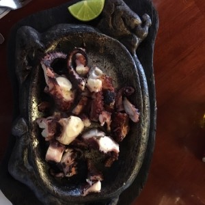 pulpo a la piedra