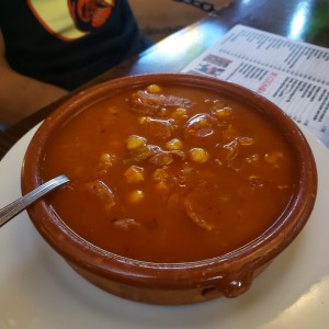 cazuela de garbanzo con chorizo