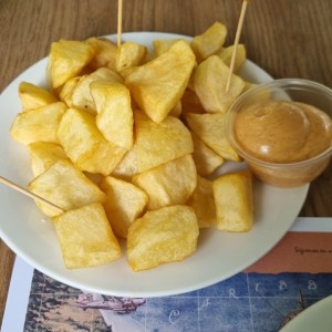 patatas bravas