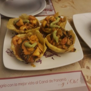 Canastitas de mariscos 