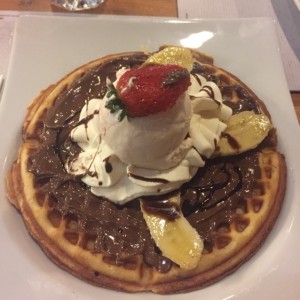 Waffle NUTELLA y Banano