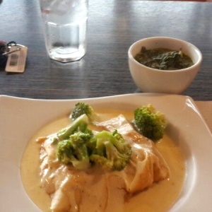 Crepes de Pollo con Brocolis y Espinacas 