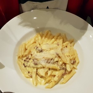 Penne carbonara  