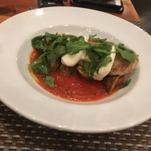 Filete de pollo capresa