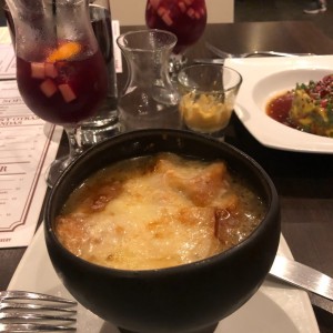 sopa de cebolla