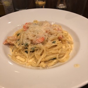 linguini camarones