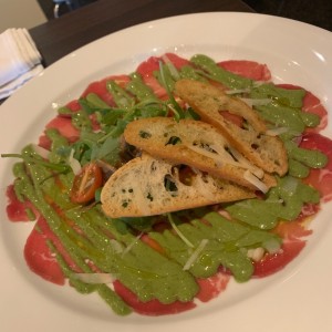 Carpaccio de res