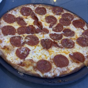 Pizzas - Pizza con Pepperoni