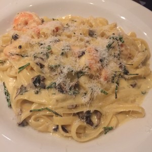 Pastas - Fettuccine con camarones