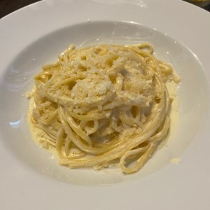 Pennette a la carbonara