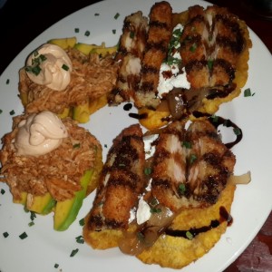 Tostones de pollo