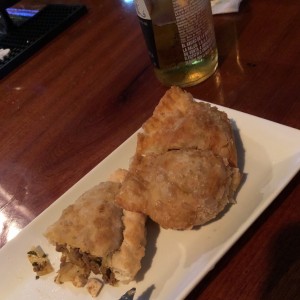 Empanadas Argentinas Fritas o al Horno