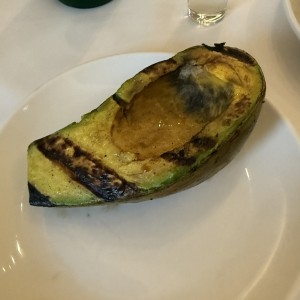 Aguacate a la Parrilla
