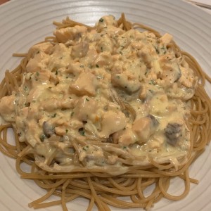 spaghetti con salmon