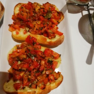 ENTRADAS CALIENTES - Pan con Tomate