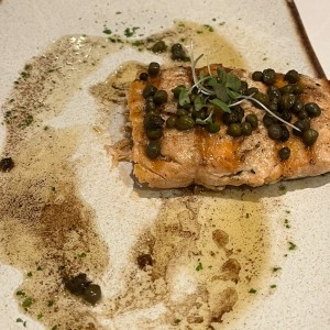 Salmon con Alcaparras